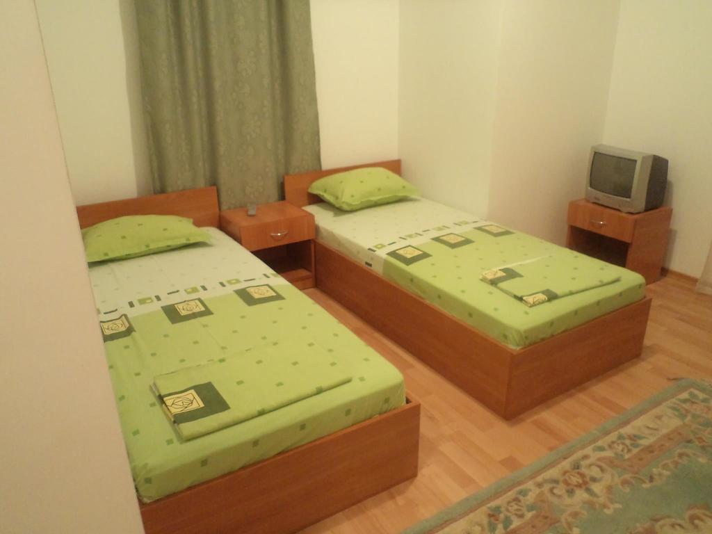 Guest House Vasilevi نيسيبار الغرفة الصورة